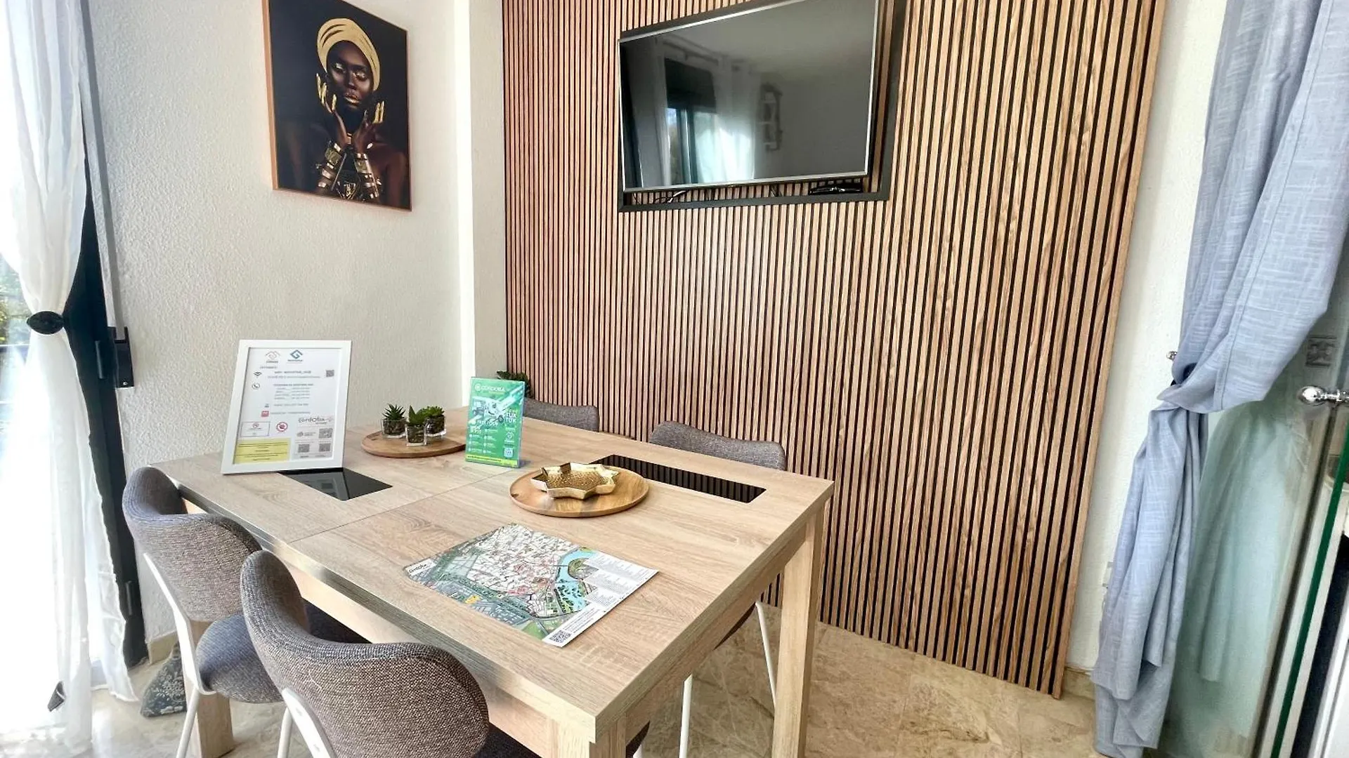 קורדובה El Balcon Del Puente Romano Con Parking Gratis